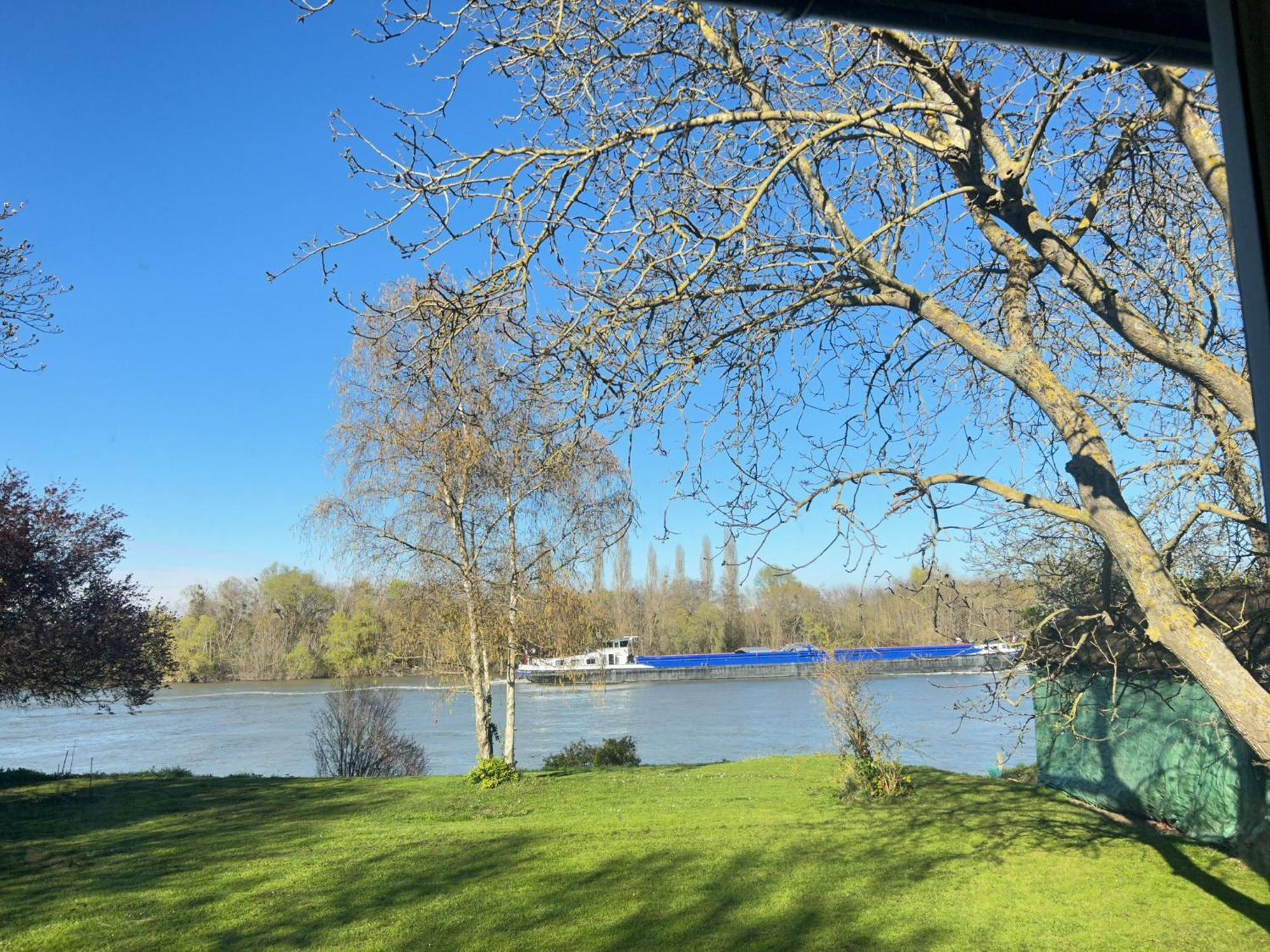 Apartamento Les Bambous Poissy Exterior foto